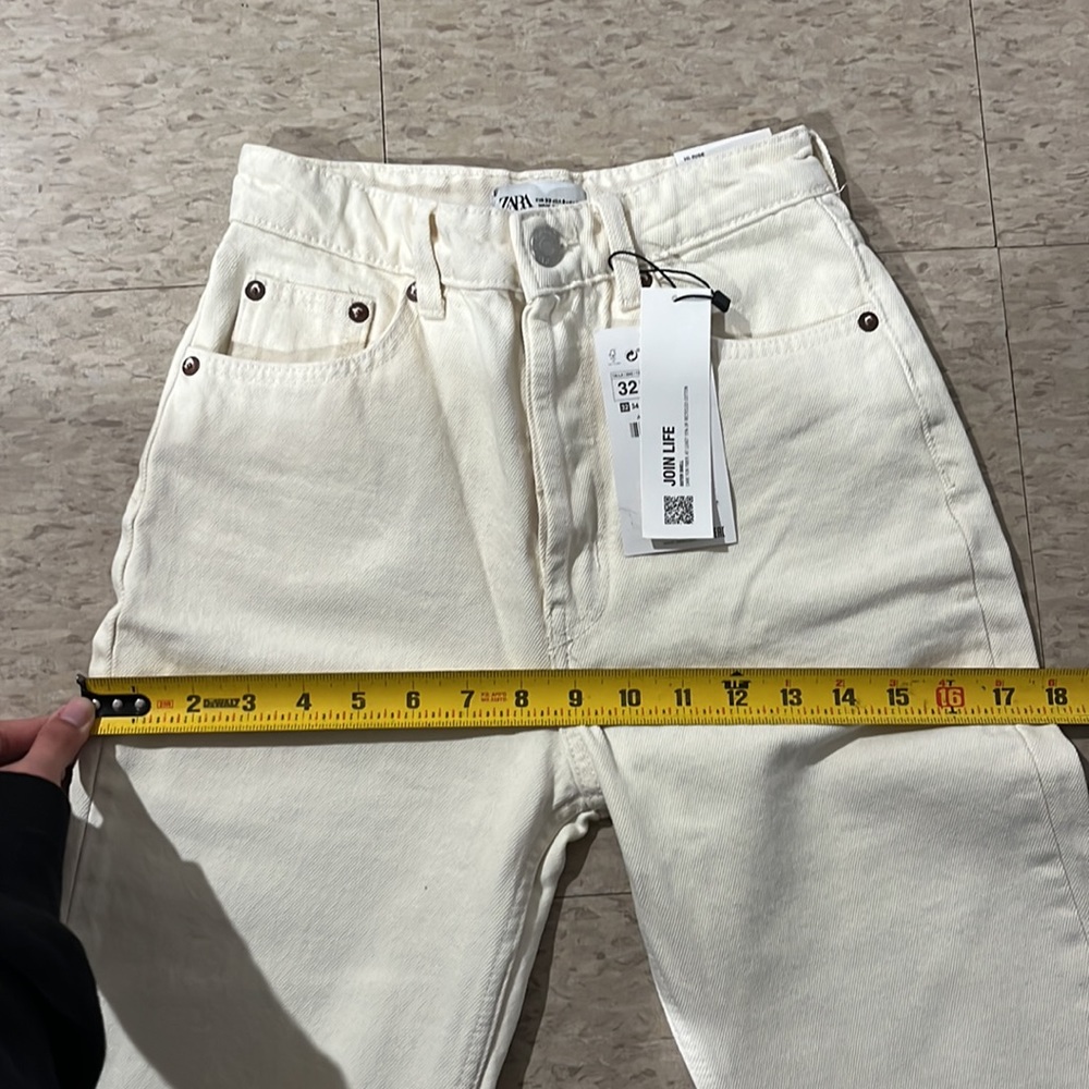 Zara High Rise Straight Leg Jeans - Picture 5 of 8